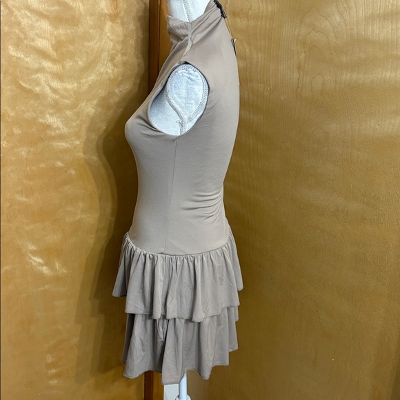 NWT Wild Fable Light Taupe Sleeveless Mock Neck Ruffle Dress Size XS - Picture 3 of 12